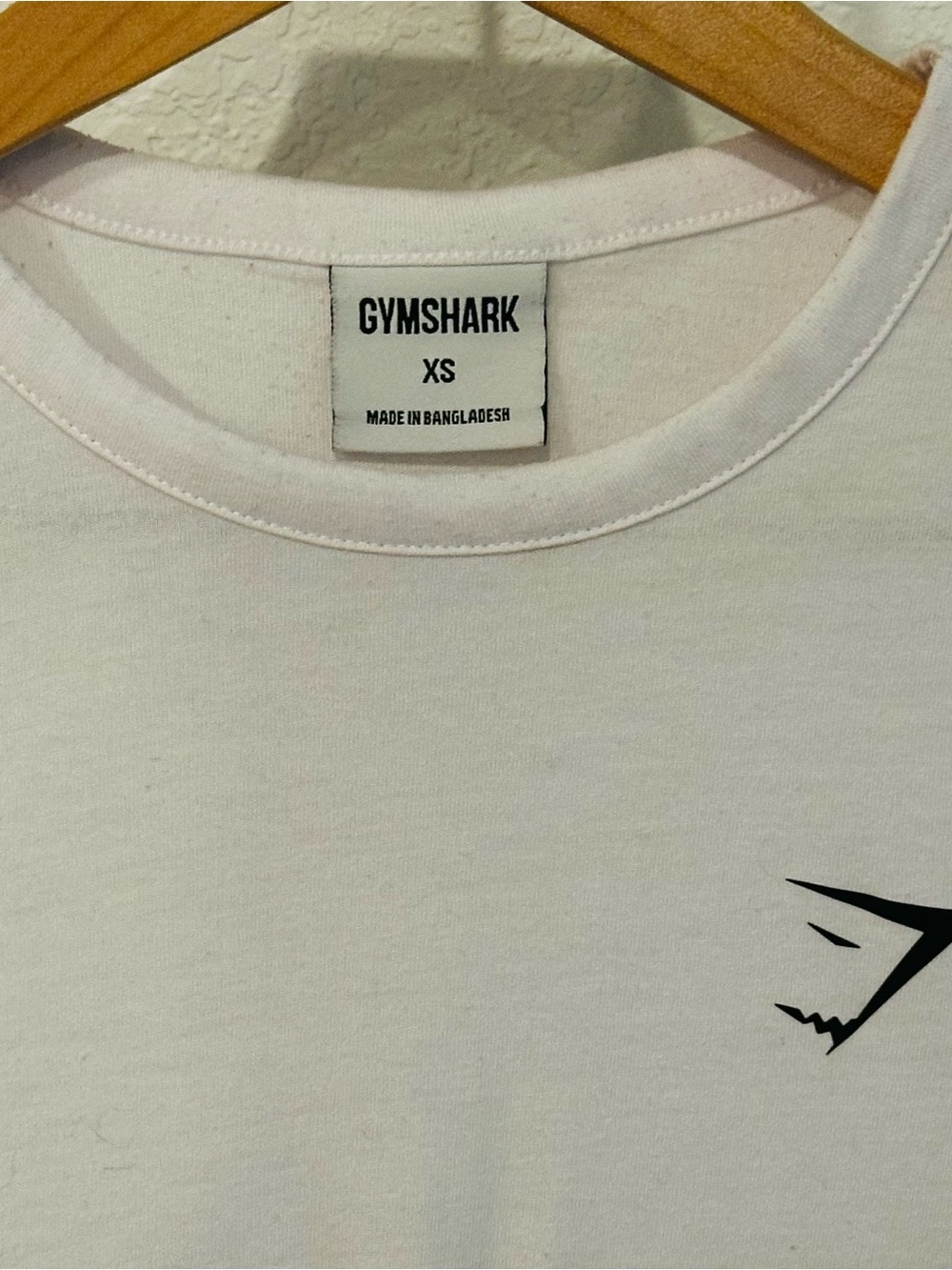 Gymshark White Rolled Sleeve Asymmetrical Hem Tee XS - Picture 7 of 11